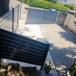 https://apartment-danijela-i-pula.in-istria.net
